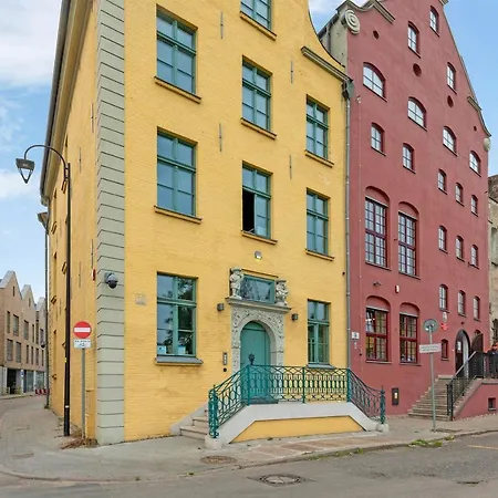 דירה Historical Townhouse By Blue Mandarin *