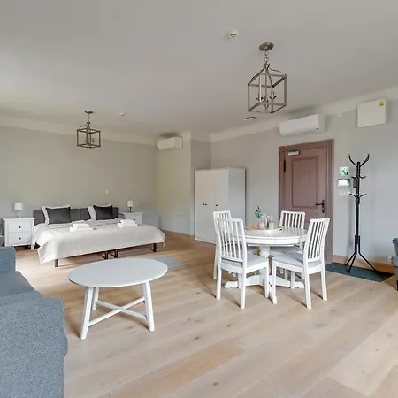 Historical Townhouse By Blue Mandarin * Gdańsk