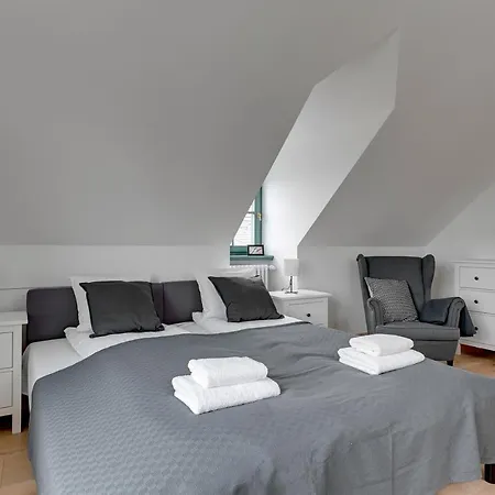 Historical Townhouse By Blue Mandarin Appartement *