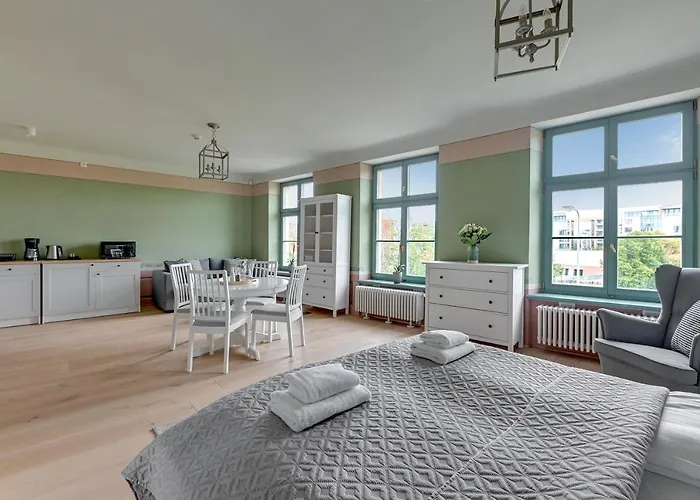 Historical Townhouse By Blue Mandarin Apartment Gdansk
