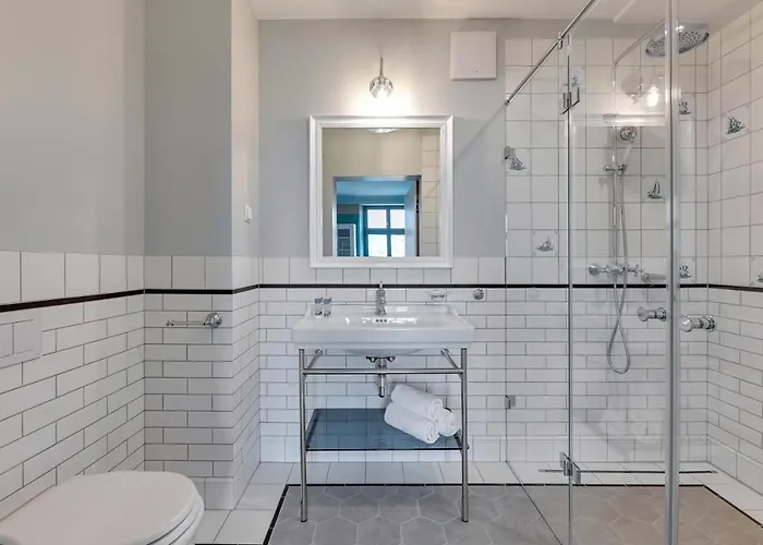 Historical Townhouse By Blue Mandarin Apartment *