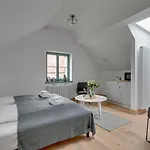 Historical Townhouse By Blue Mandarin * 그단스크