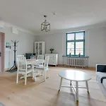 Historical Townhouse By Blue Mandarin